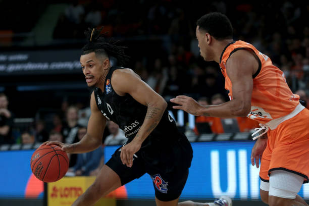 T常规赛首 T常规赛首