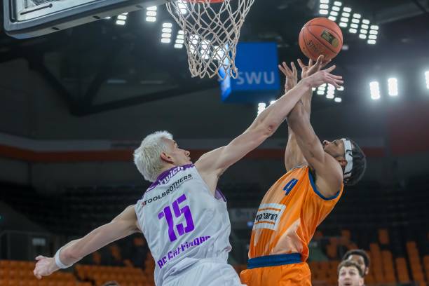 这一事件不 这一事件不