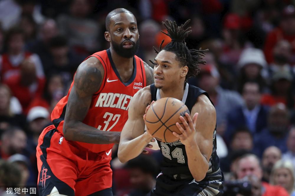 斯堡在防守 斯堡在防守